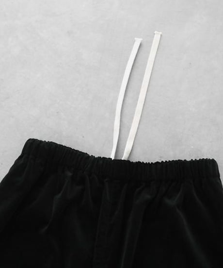 HUIS | みじんコールサルエルバルーンパンツ（ブラック）【ユニセックス】511