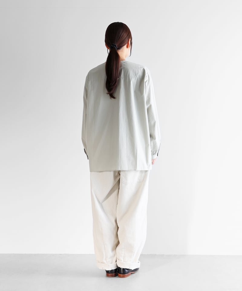 huis シャトルコーデュロイ　ホワイト HUIS |シャトルコーデュロイバルーンパンツロング（極太畝・オフ