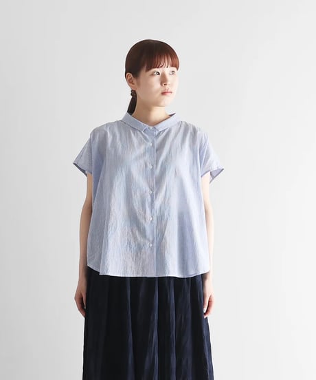 HUIS |なめらかコットンフレンチスリーブワイドブラウス（ブルーストライプ）【レディス】U103