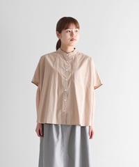 【美品】HUIS. オーガニックコットンバンドカラーシャツ 1 fit=scale-down,w=1200