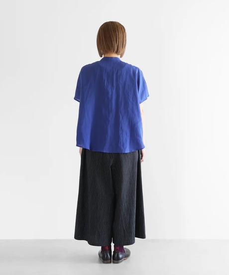 HUIS |（限定生産）極細コットンラミーバンドカラー半袖ワイドブラウス （マリンブルー）【レディス 】U110
