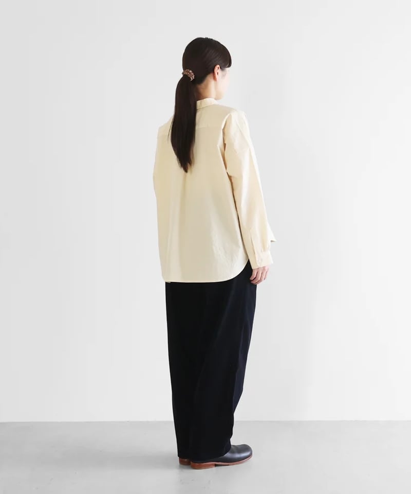 HUIS | 極細畝コーデュロイワイドパンツ（極細畝・ダークネイビー