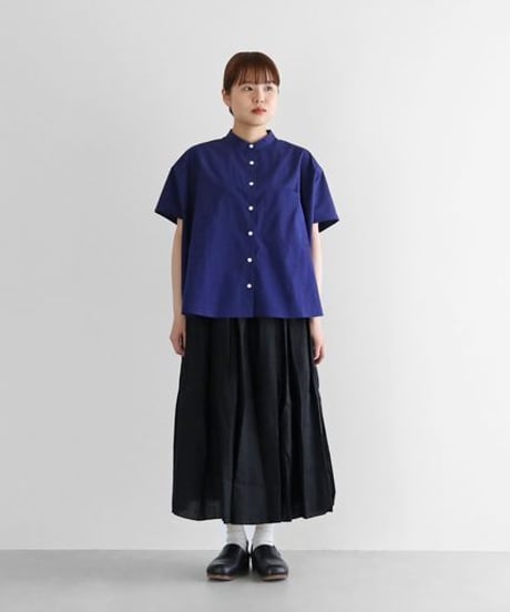 HUIS | オーガニックコットンバンドカラー半袖ワイドブラウス （フレンチネイビー）【レディス 】U110