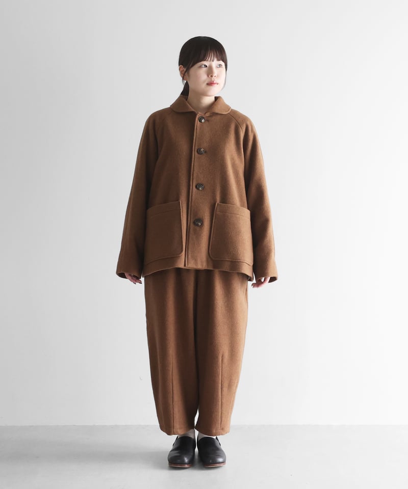 慈雨　変形ショートコート　ウール　ブラウン　40 セール】ウールリバー ショートコート（ノーカラーコート）｜23区