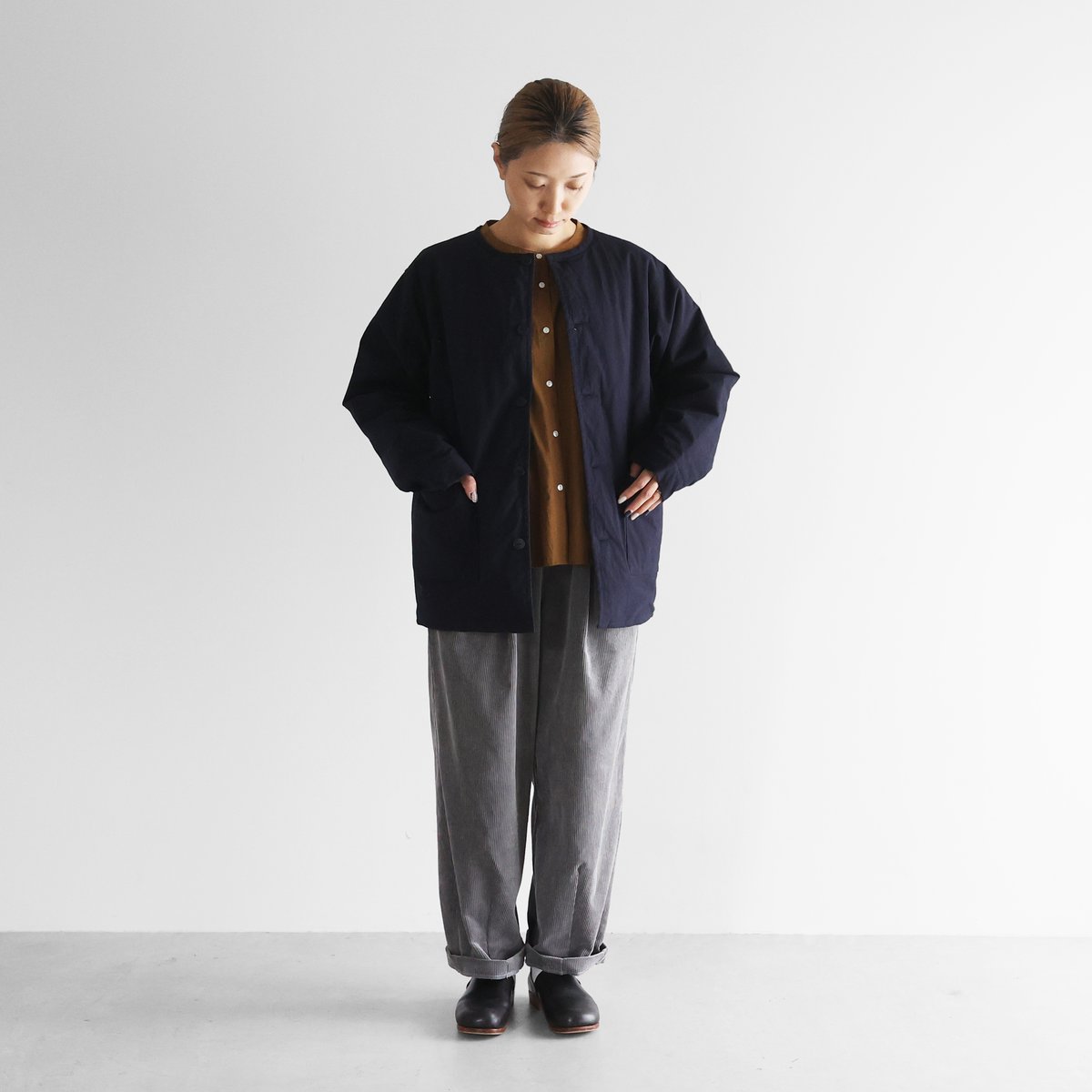 HUIS | “HUIS×尾州”縮絨ウールフランネルノーカラーショートコート