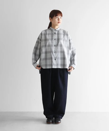 HUIS | “HUIS×三備”綿麻シャトルデニムワイドパンツ（インディゴ）【ユニセックス】504