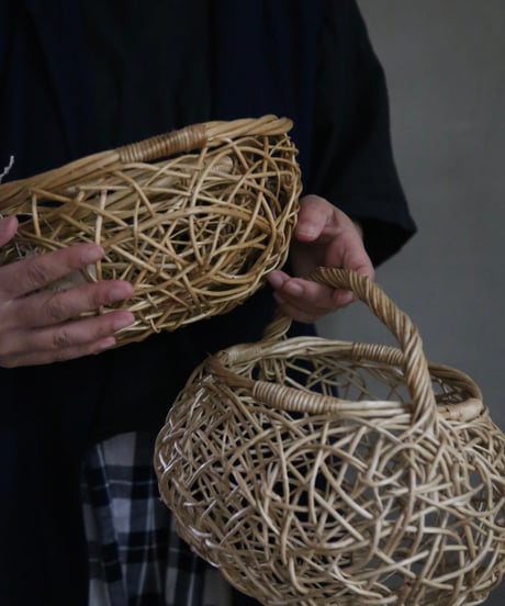 世界のかご | タティンガもつれバスケット 中