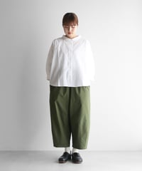HUIS |バフクロスバルーンパンツ（カーキ）【ユニセックス】506