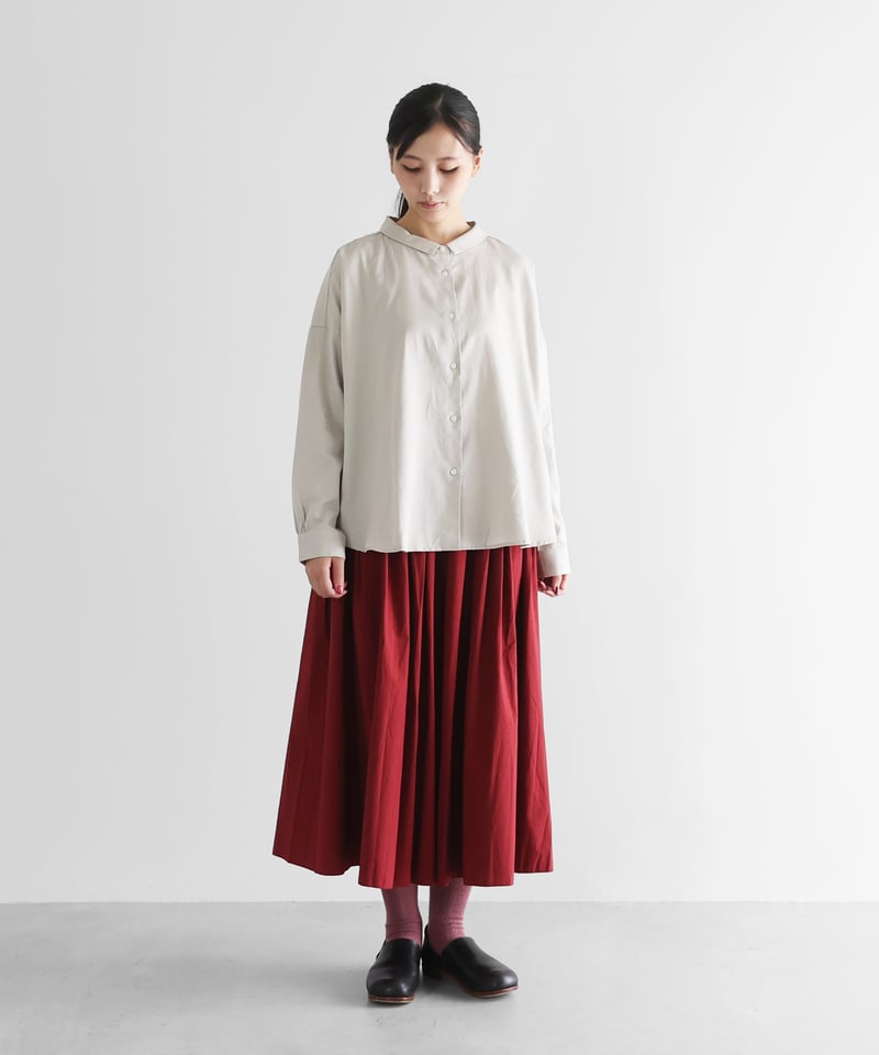 HUIS |やわらかサテンワイドブラウスL（オフグレー）【レディス】U102L