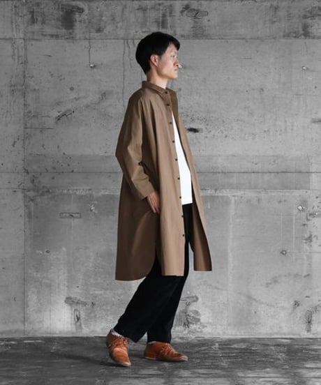 HUIS | オーガニックコットンロングシャツ（チャコールブラウン）【ユニセックス】016