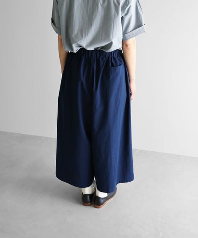 HUIS | やわらかシーチングコットンスカートパンツ（ダークネイビー 