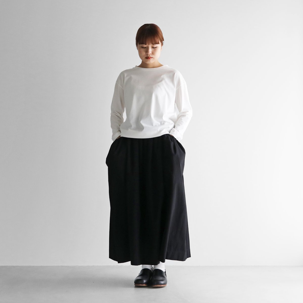 HUIS |やわらかコットンポケットギャザーロングスカート