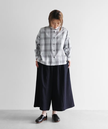 HUIS |やわらかラミーリネンスカートパンツ（ダークネイビー）【ユニセックス】505