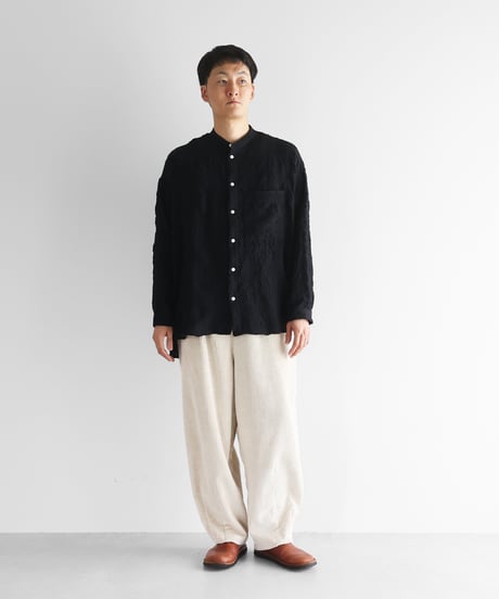 HUIS |“HUIS×尾州”縮絨綿ウールガーゼバンドカラーオーバーシャツ（ブラック）【ユニセックス】015