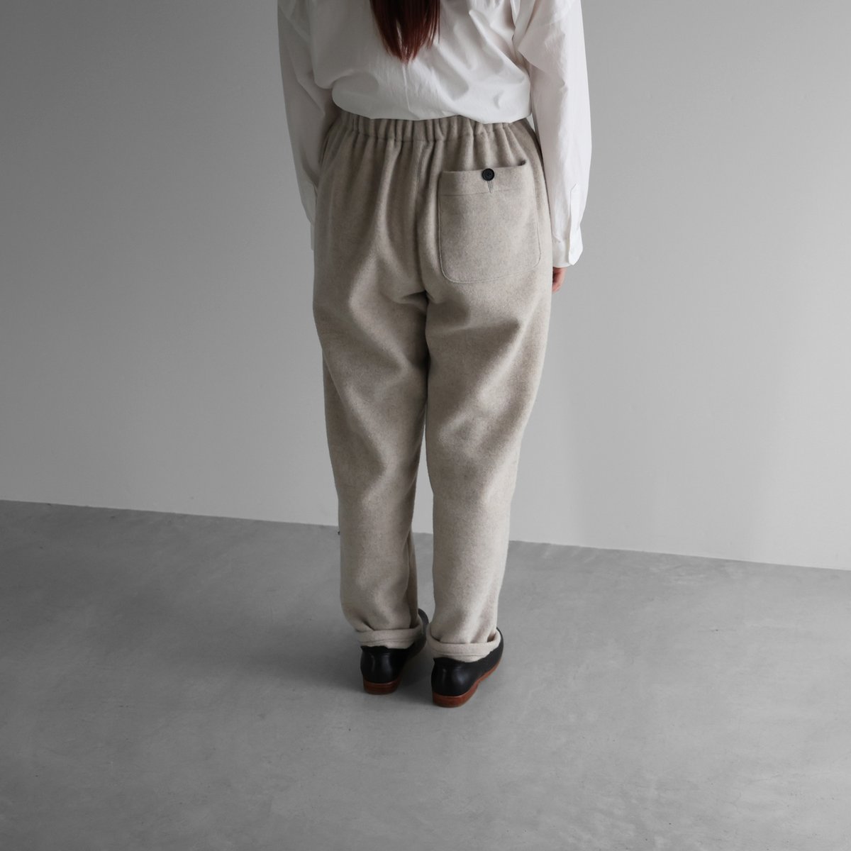 【美品】ARTS&SCIENCE　縮絨ウール サルエル パンツ　秋冬　フランネル fit=scale-down,w=1200