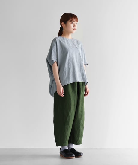 【HUIS.】 綿ウールタイプライタークロススカートパンツ ダークカーキ 綿ウールタイプライタークロススカートパンツ（ナチュラルグレー