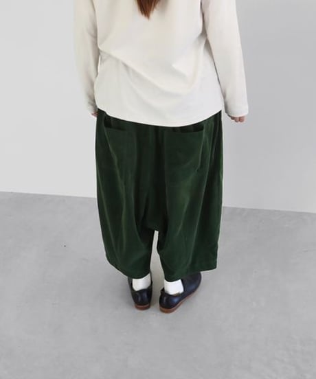 HUIS | みじんコールサルエルバルーンパンツ（エバーグリーン）【ユニセックス】511