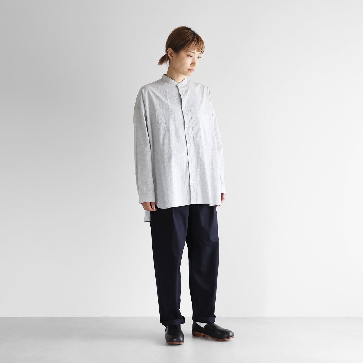 huis ワイドシャツ　コードレーン　トップ糸グレー　遠州織物 fit=scale-down,w=1200