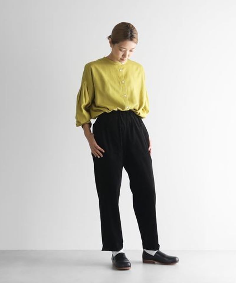 Cygne シーニュ クロップドテーパードパンツ（Cygne(シーニュ