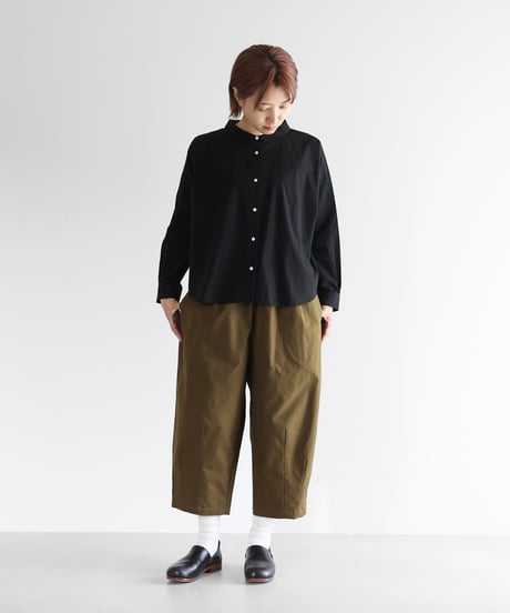 HUIS | パラシュートクロスバルーンパンツ（ダークオリーブ）【ユニセックス】506