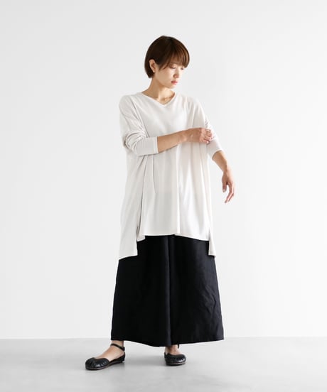 HUIS | ［HUIS in house］SUVIN COTTON長袖Vネックチュニックカットソー（グレージュ）【レディース】CS304