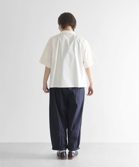 HUIS |［金子敦子さんコラボ］すっぴんシャツ（キナリ）【レディス】U028