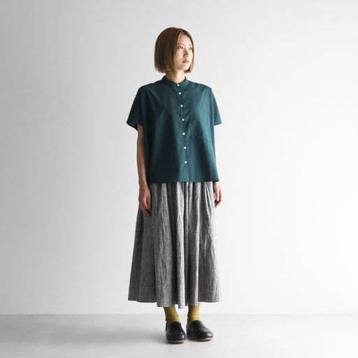 HUIS | ゆるふわコットンバンドカラー半袖ワイドブラウス（ダーク