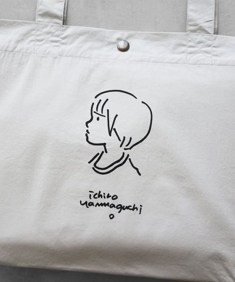 HUIS |“山口一郎×HUIS”限定トートバッグ【girl 女の子】（ミストグレー）YHS001