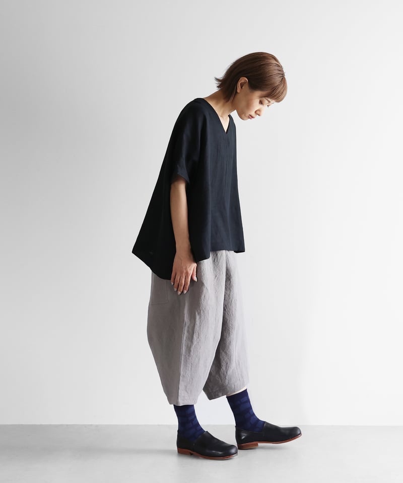 HUIS遠州織物みじんコール　サルエルバルーンパンツ黒 HUIS遠州織物みじんコール サルエルバルーンパンツ黒 みじん