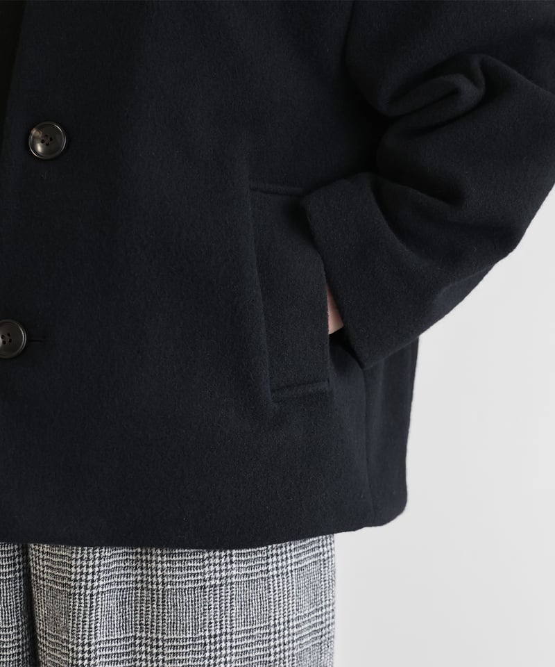 HUIS | “HUIS×尾州”縮絨ウールフランネルノーカラーショートコート