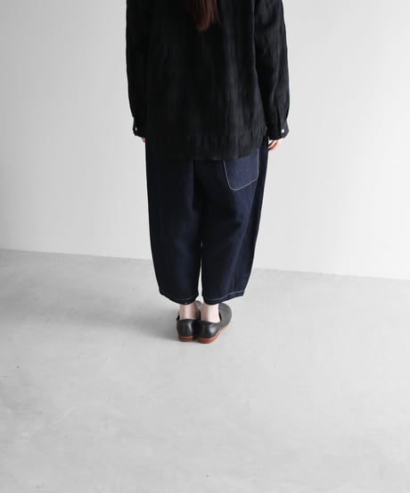 HUIS | “HUIS×三備”綿麻シャトルデニムバルーンパンツ（インディゴ）【ユニセックス】506