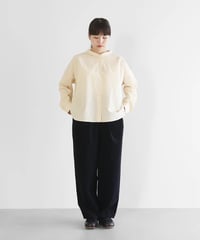 HUIS |ギザコットンヘンプバンドカラーブラウス（ナチュラルグレー