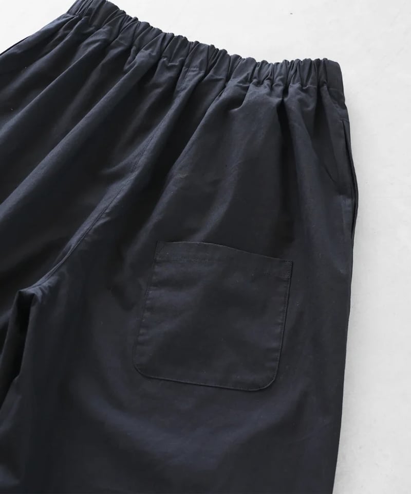 HUIS |パラシュートクロスバルーンパンツロング（ブラック）【ユニ