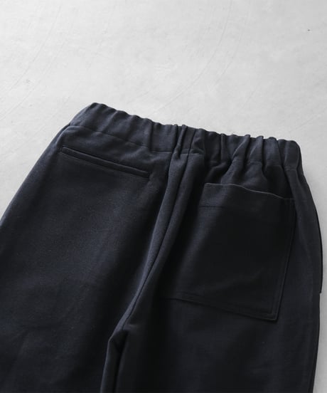 HUIS | 厚手モールスキンイージープレーンパンツ（ブラック）【ユニセックス】510