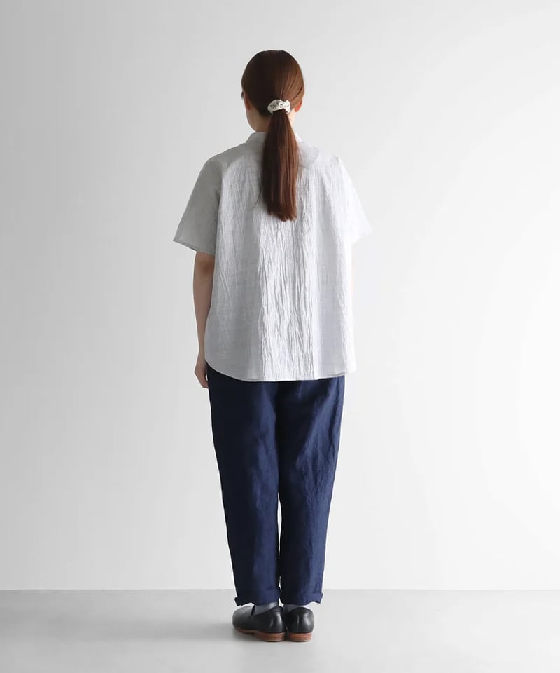 HUIS |コードレーンバンドカラー半袖ワイドブラウス （トップ糸グレー