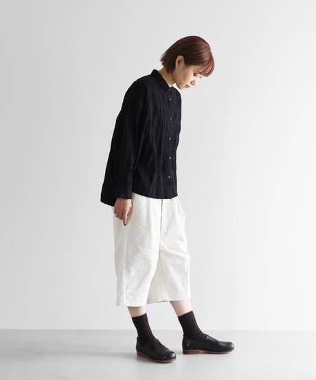 HUIS | シャトルコーデュロイ8分丈パンツ（極太畝・オフホワイト）【ユニセックス】503