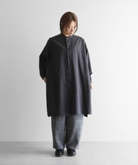 HUIS | バンブーコットンロングシャツ（ダークグレー）【ユニセックス】034