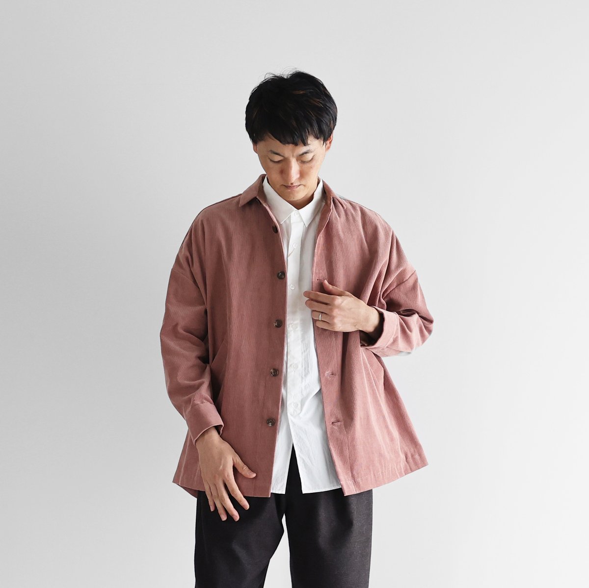 ink リメイク コーデュロイジャケット HUIS |［ほぼ日コラボ］シャトルコーデュロイジャケット（細畝