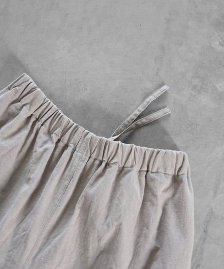 HUIS |やわらかシーチングコットンバルーンパンツ（グレージュ）【ユニセックス】506