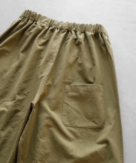 HUIS |やわらかシーチングコットンバルーンパンツロング（オリーブ）【ユニセックス】506L