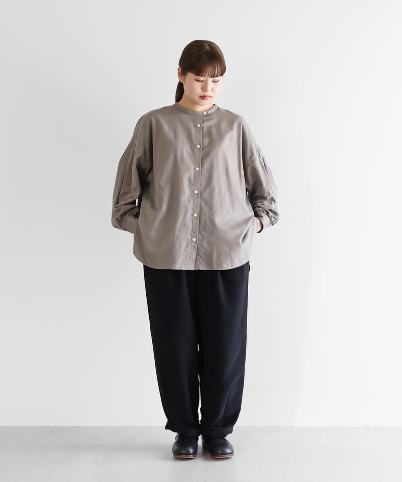 HUIS | 厚手モールスキンワイドパンツ（ブラック）【ユニ