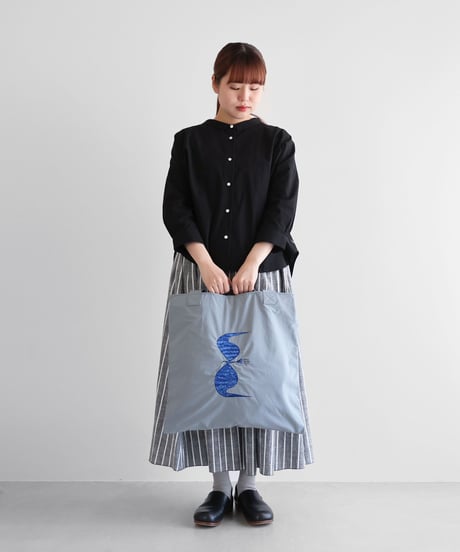 HUIS |“山口一郎×HUIS”限定レコードバッグ【bluebird ブルーバード】（ブルーグレー）