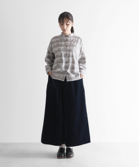 HUIS |   シャトルベルベッティーン(別珍)スカートパンツ（ダークネイビー）【ユニセックス】505