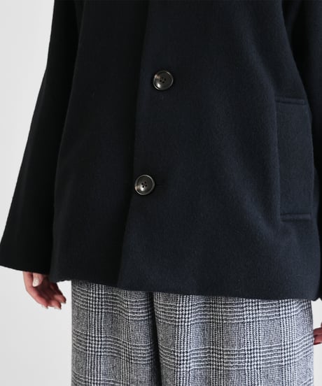 HUIS | “HUIS×尾州”縮絨ウールフランネルノーカラーショートコート（ブラック）【ユニセックス】326