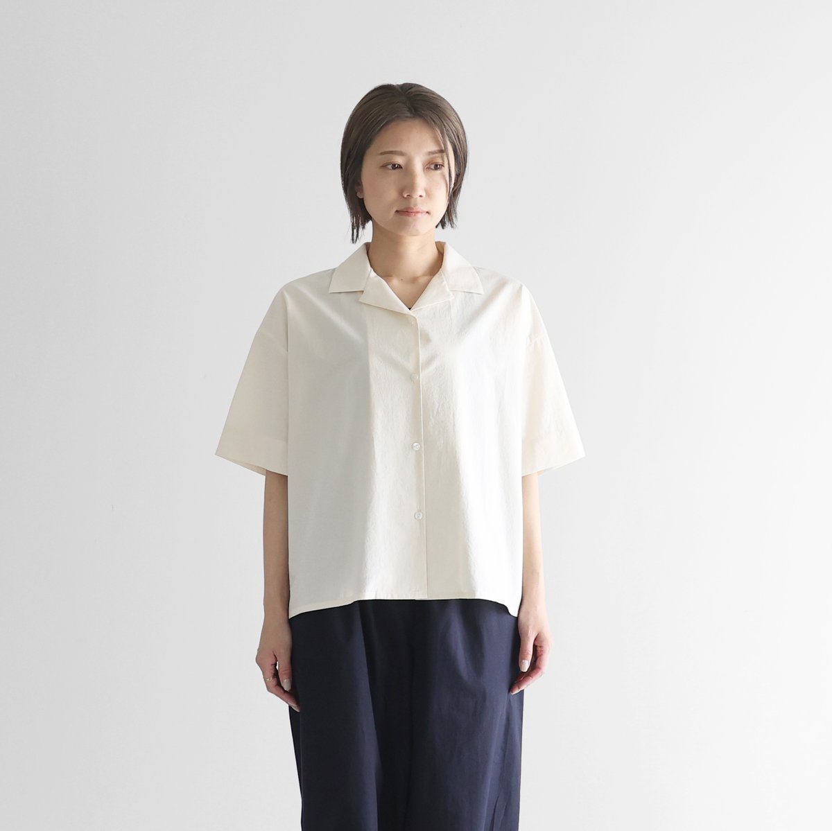 専用です。金子敦子　すっぴんシャツ　HUIS HUIS |［金子敦子さんコラボ］すっぴんシャツ（キナリ）【レディス