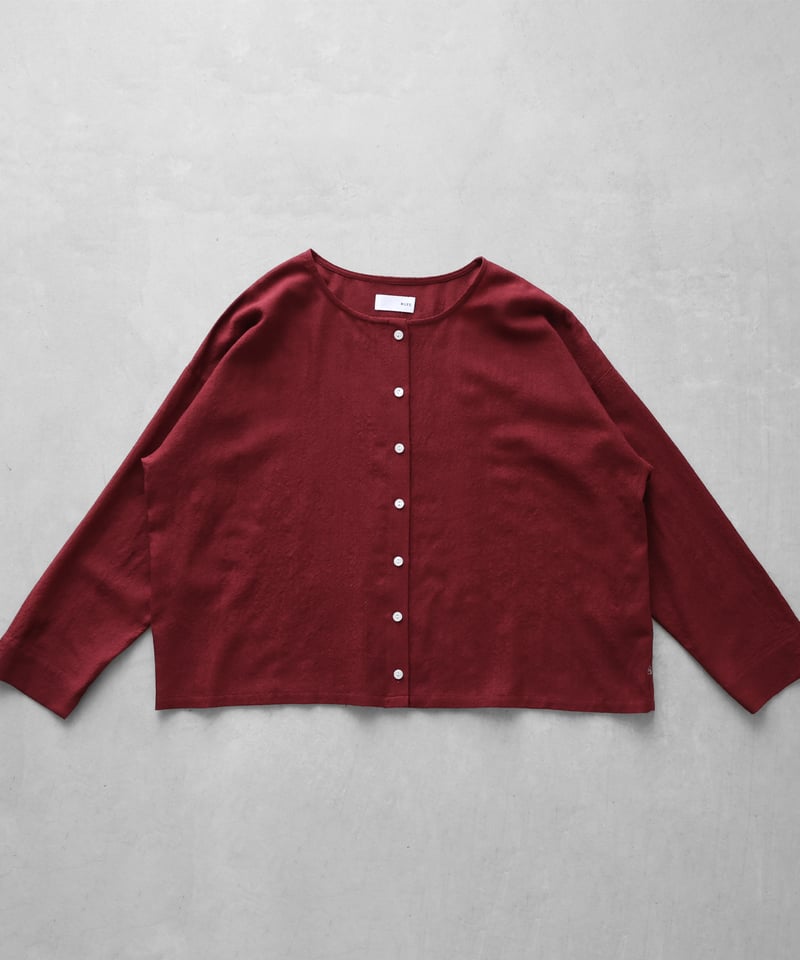 Huis. ハウス　遠州織物　ウォッシャブルウール　ショート　カーディガン　美品 ウォッシャブルウールショートカーディガン（グレイッシュブルー