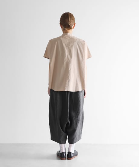 HUIS |オーガニックコットンバンドカラー半袖ワイドブラウス （ペールピンク）【レディス 】U110