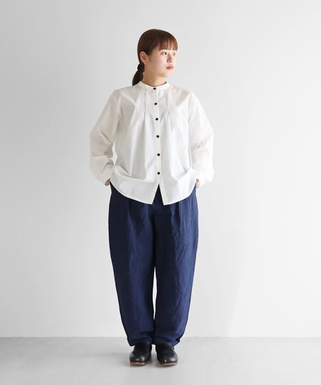 HUIS |バンブーリネンセミワイドパンツ（ネイビー）【ユニセックス】512