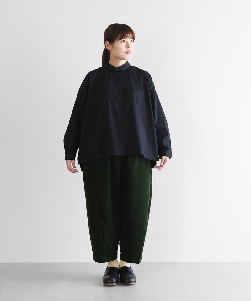 HUIS |シャトルコーデュロイバルーンパンツ（太畝・エバーグリーン
