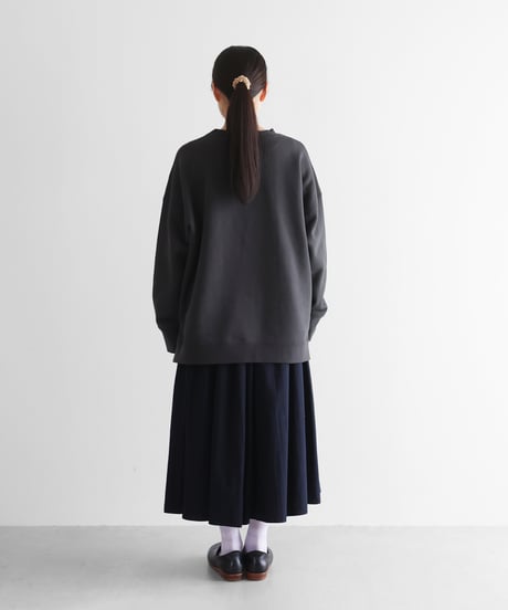 HUIS | ［HUIS in house］SUVINスウェットゆるプルオーバー（ダークグレー）【ユニセックス】SW201